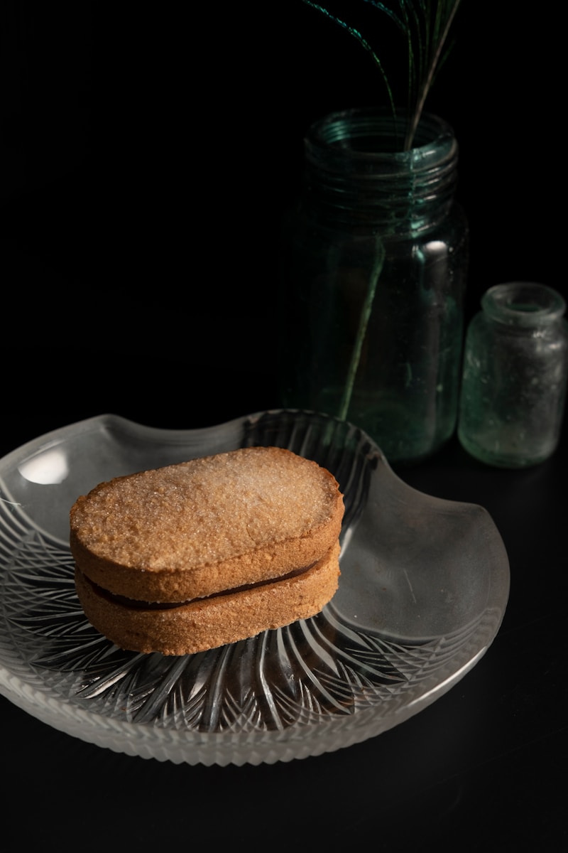 brown bread on brown wooden round plate